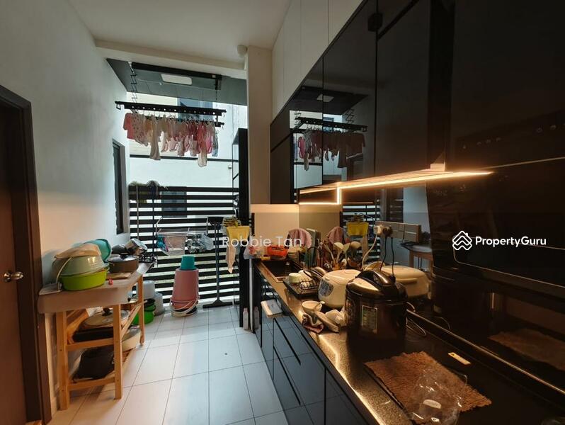 Terraced House for Sale in Medini (Iskandar Puteri (Nusajaya)) - Robbie Tan - Kitchen - PropertyGuru.com.my