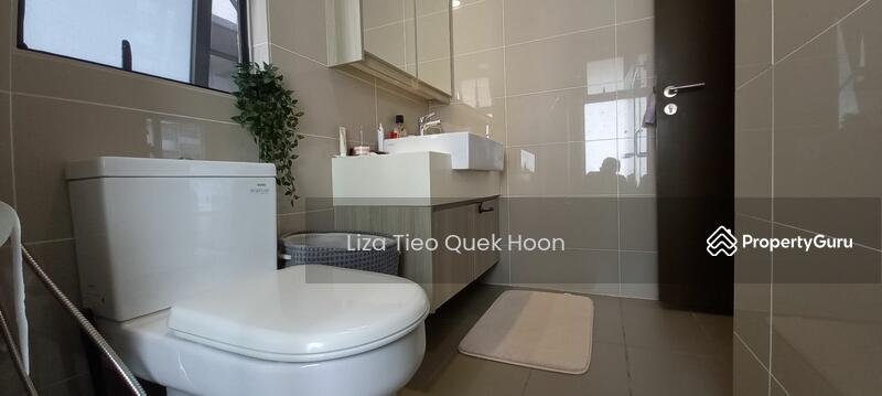 Service Residence for Sale at Seventeen Mall & Residences (Biji Living) - Liza Tieo Quek Hoon - Bathroom - PropertyGuru.com.my