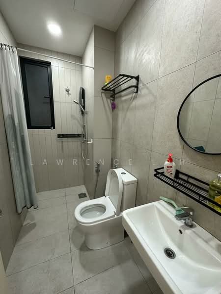Service Residence for Rent at Kenwingston Avenue - Lawrence Loh - Bathroom - PropertyGuru.com.my