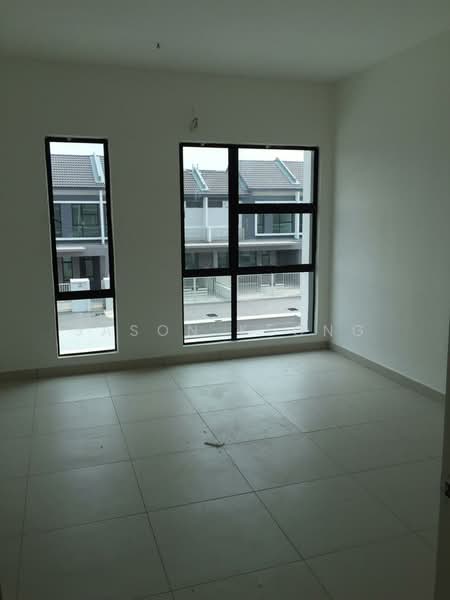 2-storey Terraced House for Sale in Lakeside Residences (Puchong) - Jason Keong - Living Room - PropertyGuru.com.my