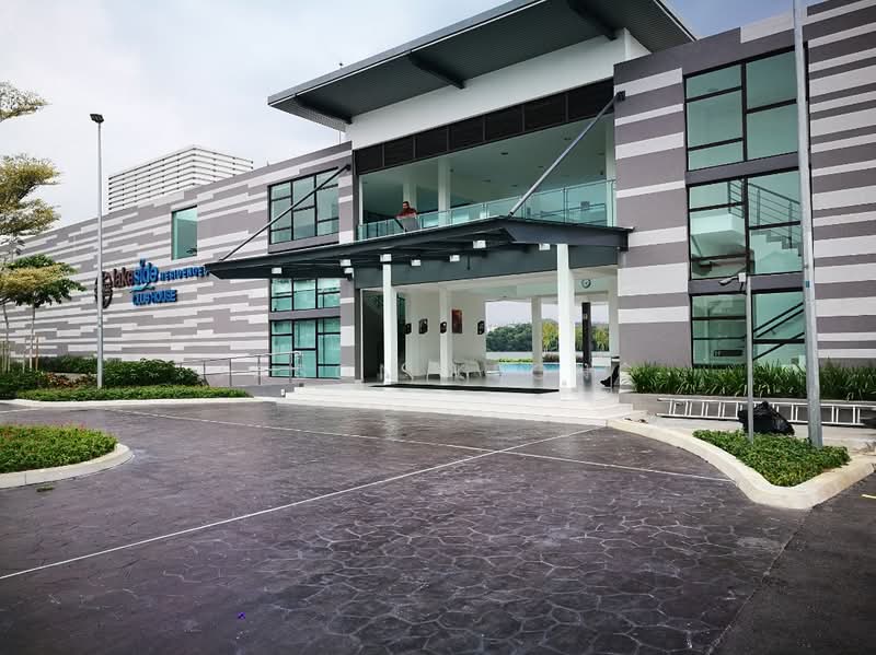 2-storey Terraced House for Sale in Lakeside Residences (Puchong) - Jason Keong - Exterior - PropertyGuru.com.my