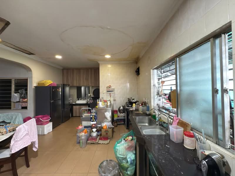 Rumah Teres 1 Tingkat untuk Dijual di Taman Ehsan (Kepong) - Sean Yong - Kitchen - PropertyGuru.com.my