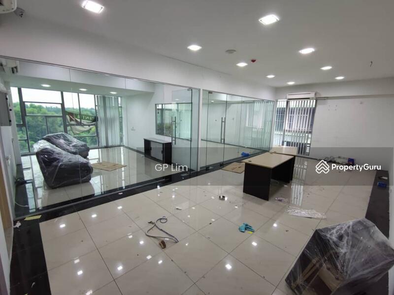 Kilang untuk Dijual di Puchong (Selangor) - GP Lim - Living Room - PropertyGuru.com.my