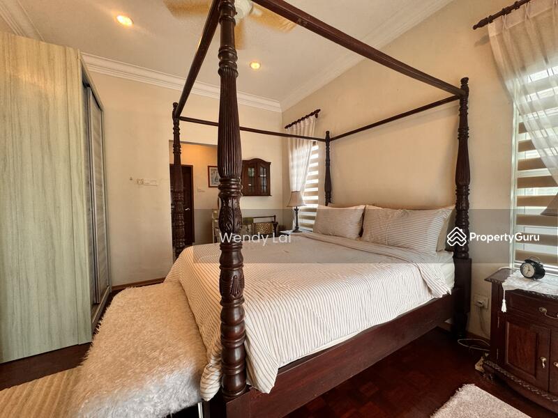 Untuk Dijual - Straits View 18