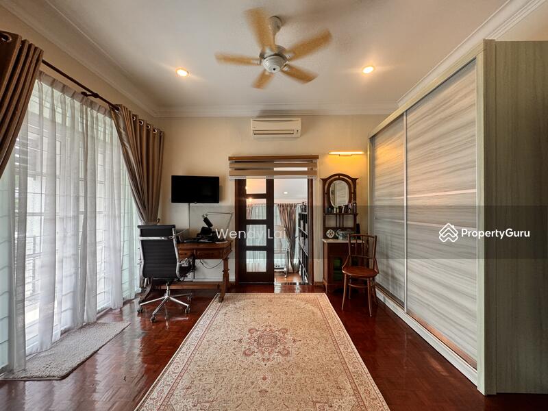 Untuk Dijual - Straits View 18