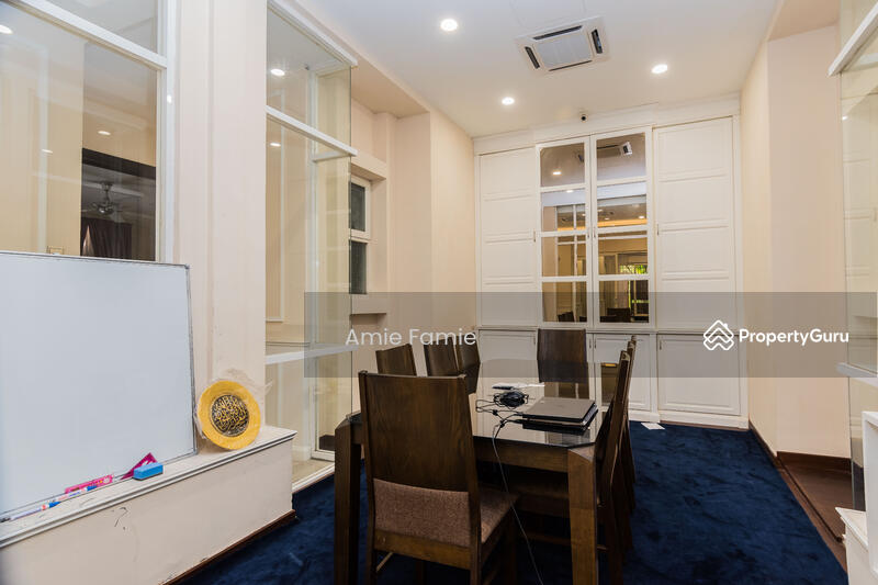 Untuk Dijual - Jalan Kubah