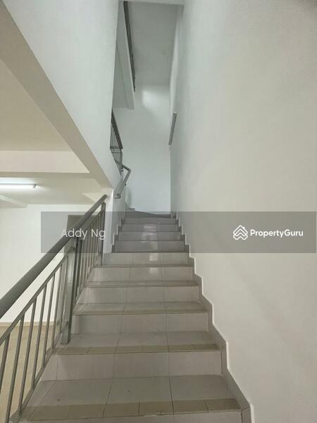Rumah Teres 2 Tingkat untuk Dijual di Bandar Tasik Kesuma (Beranang) - Addy Ng - Stairs - PropertyGuru.com.my