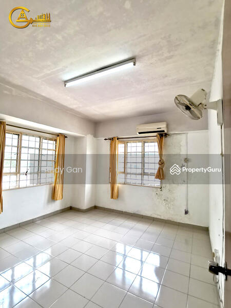 Master room