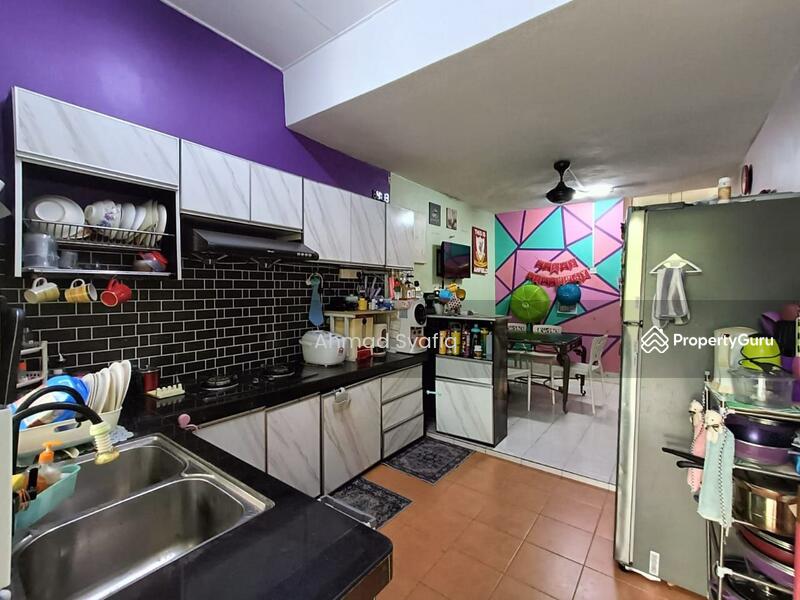 1-storey Terraced House for Sale in Kampung Batu 9 Kebun Baru (Telok Panglima Garang) - Ahmad Syafiq - Kitchen - PropertyGuru.com.my