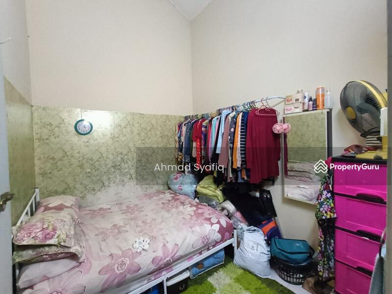 1-storey Terraced House for Sale in Kampung Batu 9 Kebun Baru (Telok Panglima Garang) - Ahmad Syafiq - Bedroom - PropertyGuru.com.my