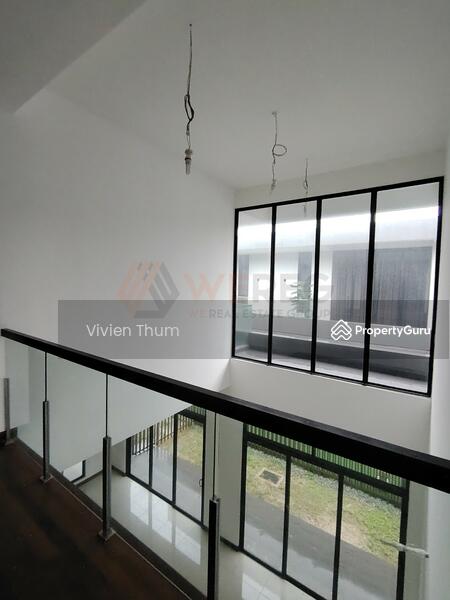 High ceiling from upstairs 