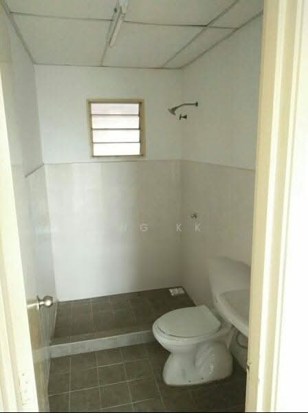 Condominium for Sale at Sierra Residency - Ong KK - Bathroom - PropertyGuru.com.my