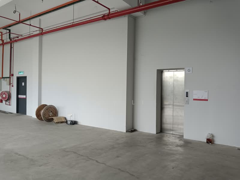 Detached Factory for Sale in Kawasan Perindustrian Balakong (Balakong) - Jon Li - Entrance - PropertyGuru.com.my