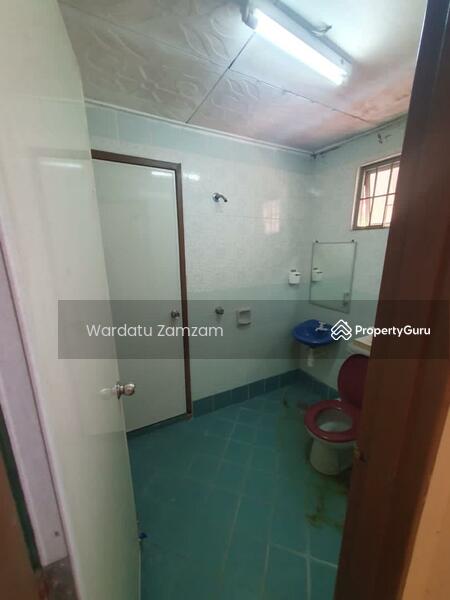 2-storey Terraced House for Sale in Bandar Baru Bangi (Selangor) - Wardatu Zamzam - Bathroom - PropertyGuru.com.my