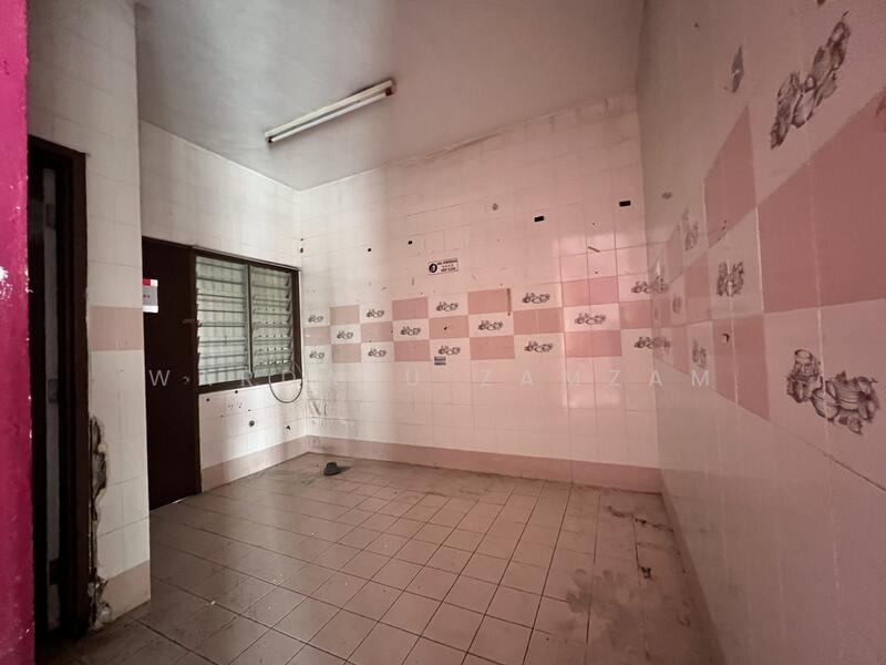 2-storey Terraced House for Sale in Bandar Baru Bangi (Selangor) - Wardatu Zamzam - Kitchen - PropertyGuru.com.my