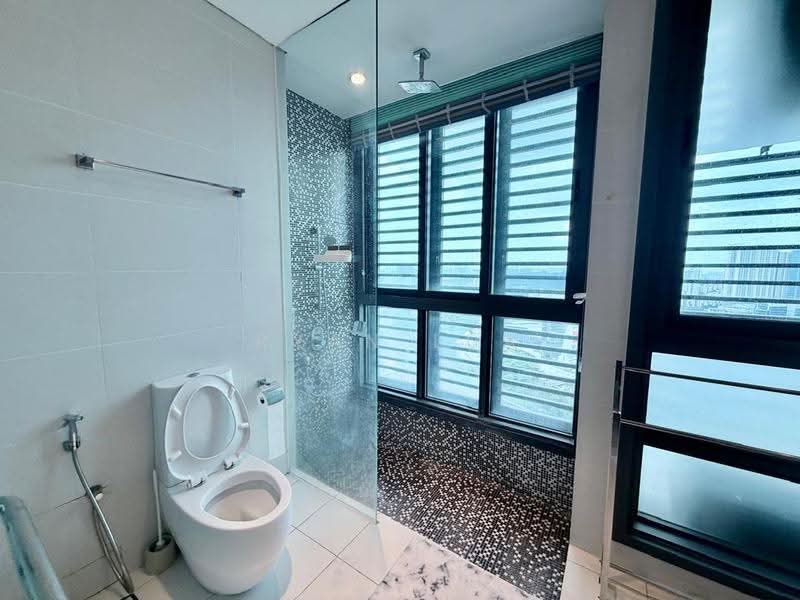 Kediaman Servis untuk Disewa di Vogue Suites One - Ryan Lua - Bathroom - PropertyGuru.com.my
