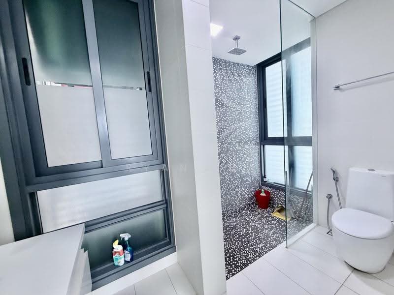 Kediaman Servis untuk Disewa di Vogue Suites One - Ryan Lua - Bathroom - PropertyGuru.com.my