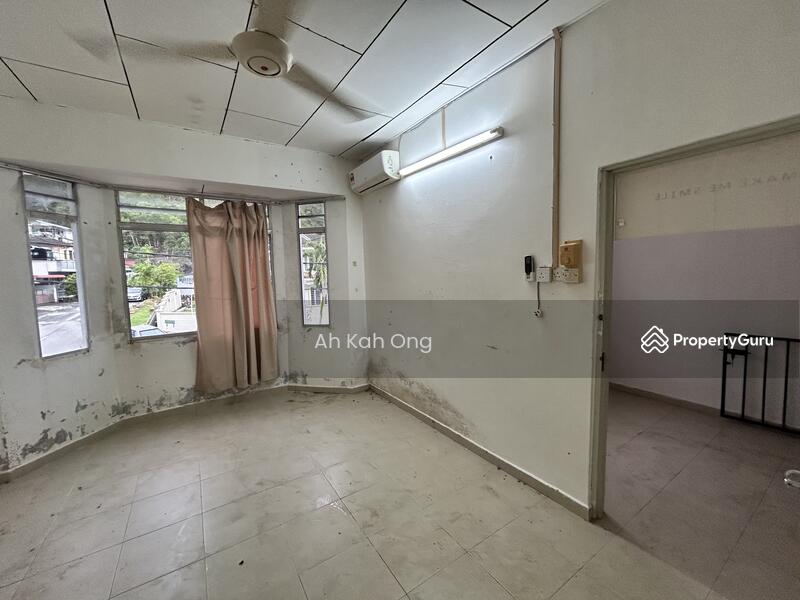 For Sale - Taman Tasik permai