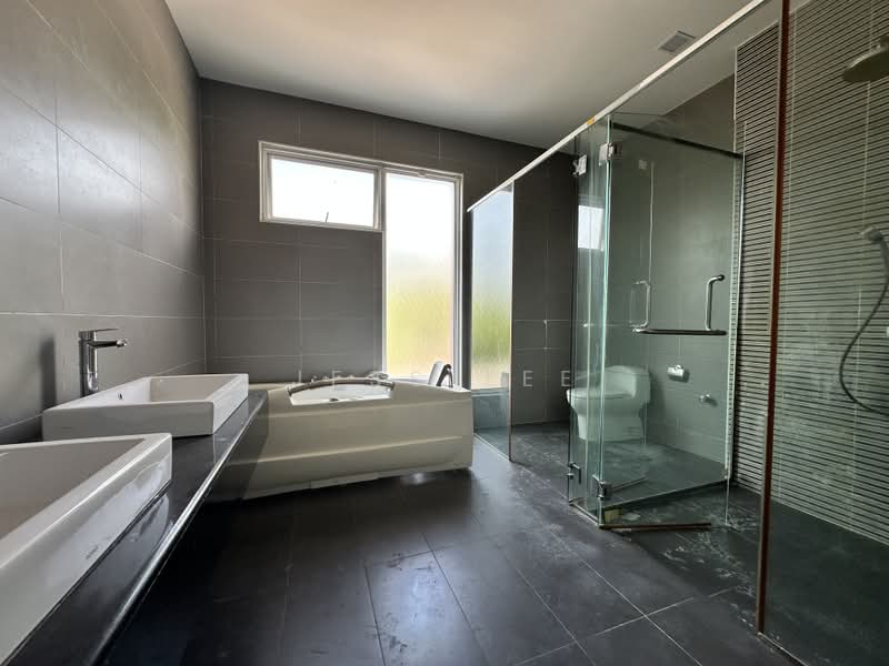 Rumah Berkembar untuk Dijual di Setia Eco Park (Setia Alam) - Jess Tee - Bathroom - PropertyGuru.com.my