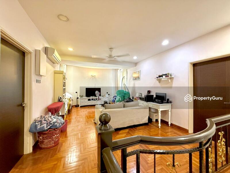 Upstairs Living Room