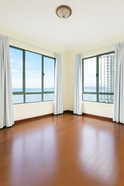 Condominium for Rent at The Peak Condominium - Ng Chiew Yok - Master Bedroom - PropertyGuru.com.my