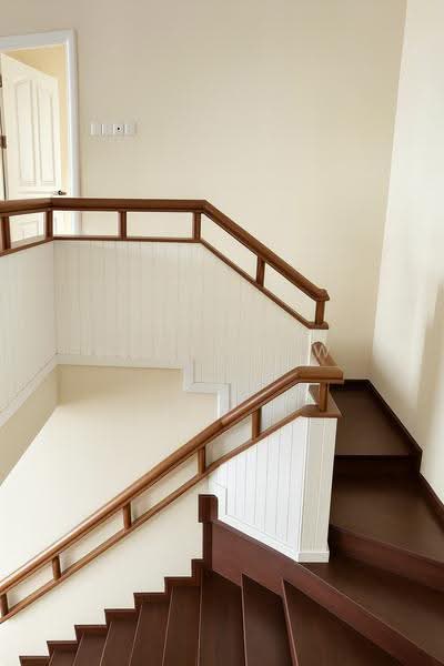 Condominium for Rent at The Peak Condominium - Ng Chiew Yok - Stairs - PropertyGuru.com.my