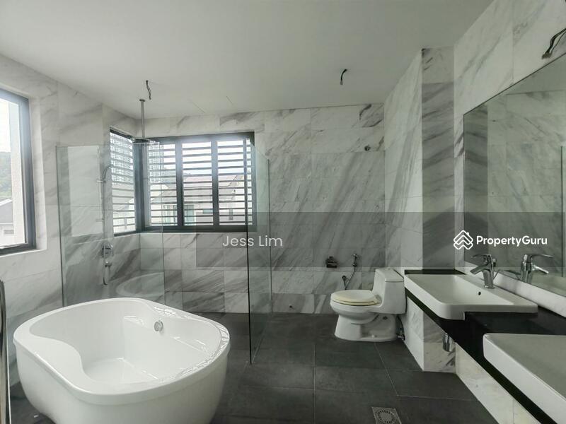 Master room Bathroom