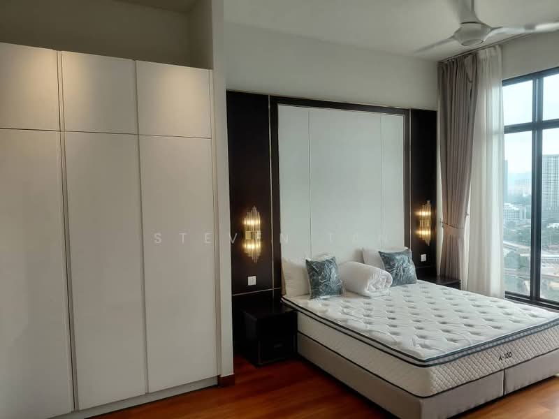 Servis Apartment untuk Disewa di Oxford Residences @ Pavilion Embassy - Steven Tan - Master Bedroom - PropertyGuru.com.my