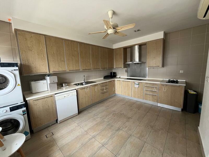 Wet Kitchen