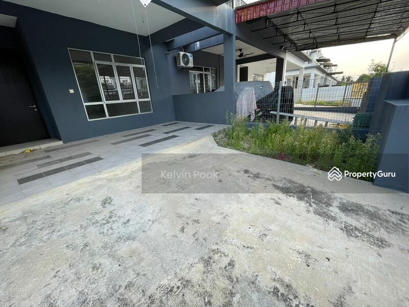 2-storey Terraced House for Sale in Sepang (Selangor) - Kelvin Pook - Exterior - PropertyGuru.com.my