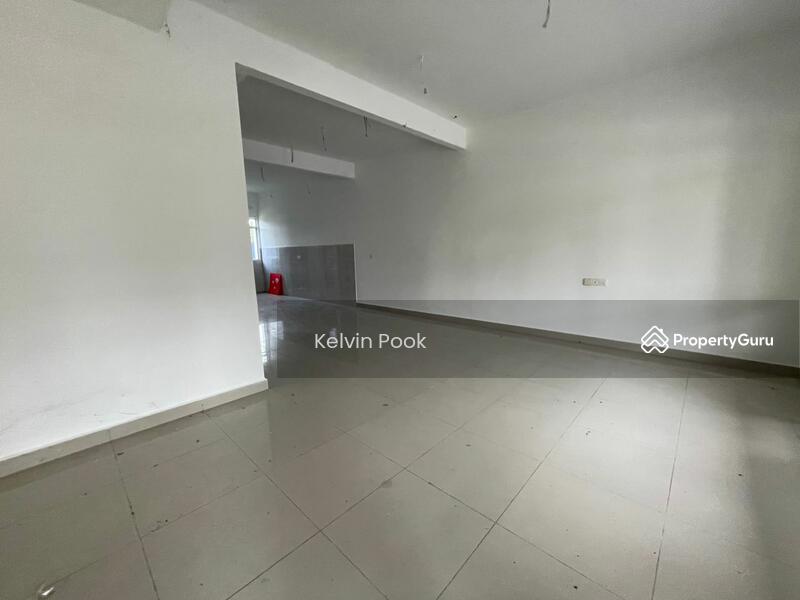 2-storey Terraced House for Sale in Sepang (Selangor) - Kelvin Pook - Living Room - PropertyGuru.com.my