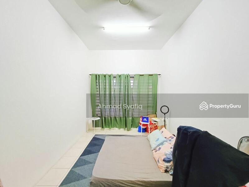 1-storey Terraced House for Sale in Kampung Batu 9 Kebun Baru (Telok Panglima Garang) - Ahmad Syafiq - Bedroom - PropertyGuru.com.my