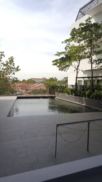 Elevia Residences untuk Untuk Dijual - RM 450,000, Mac 2026 - Pool - PropertyGuru.com.my