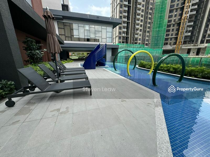 Sunway Velocity TWO untuk Untuk Disewa - RM 3,700 /bulan, Mac 2026 - Pool - PropertyGuru.com.my