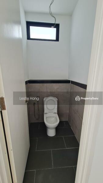 Shop / Office for Sale in Aspen Vision City (Batu Kawan) - Leslie Hong - Bathroom - PropertyGuru.com.my