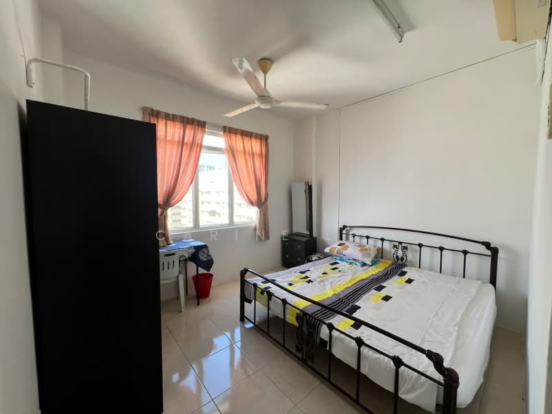 Condominium for Sale at D'Piazza - Carine Lee - Bedroom - PropertyGuru.com.my
