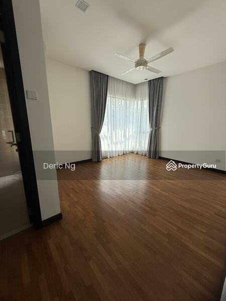 Bungalow House for Sale in Leisure Farm (Gelang Patah) - Deric Ng - Living Room - PropertyGuru.com.my