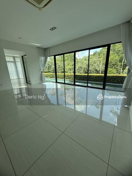 Bungalow House for Sale in Leisure Farm (Gelang Patah) - Deric Ng - Living Room - PropertyGuru.com.my