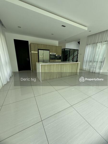 Bungalow House for Sale in Leisure Farm (Gelang Patah) - Deric Ng - Kitchen - PropertyGuru.com.my