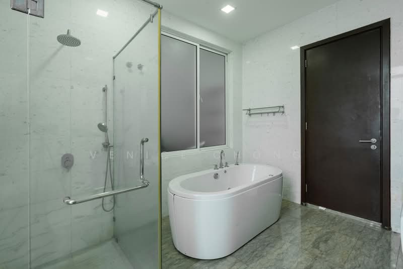 Bungalow House for Sale in Bandar Kinrara (Selangor) - Venice Chong - Bathroom - PropertyGuru.com.my