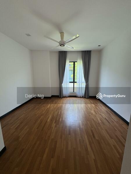 Bungalow House for Sale in Leisure Farm (Gelang Patah) - Deric Ng - Living Room - PropertyGuru.com.my