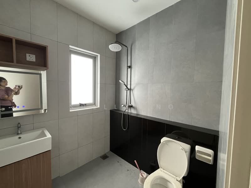 Rumah Teres 2 Tingkat untuk Dijual di Bandar Gamuda Gardens (Rawang) - Shelley Ng - Bathroom - PropertyGuru.com.my