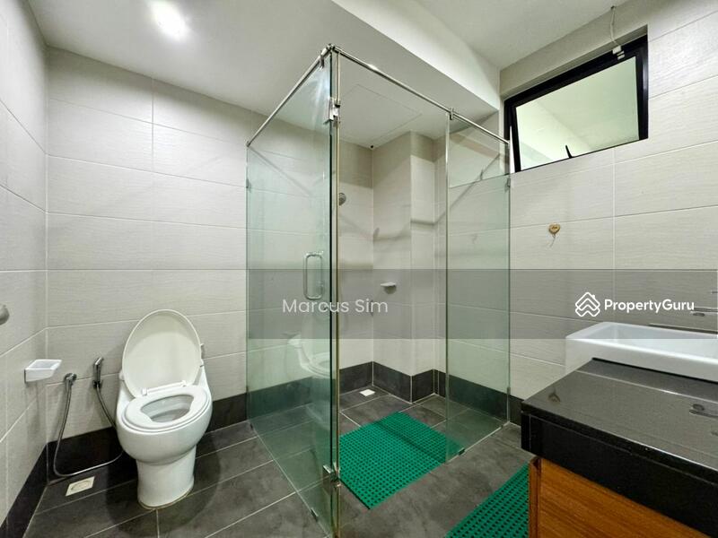 Condominium for Sale at Moonlight Bay - Marcus Sim - Bathroom - PropertyGuru.com.my