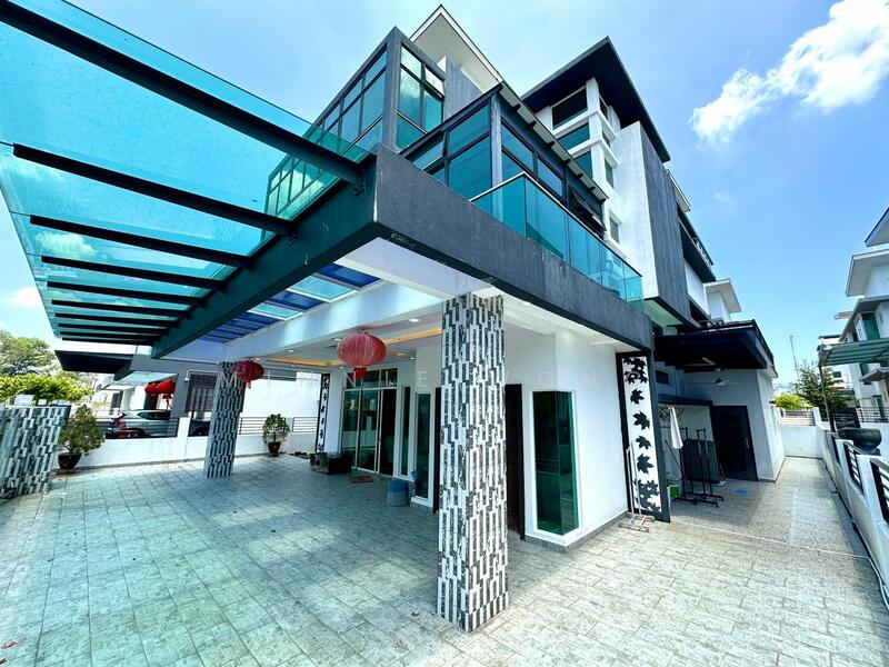 Bungalow for Sale in Bandar Country Homes (Rawang) - Minnie Wong - Exterior - PropertyGuru.com.my