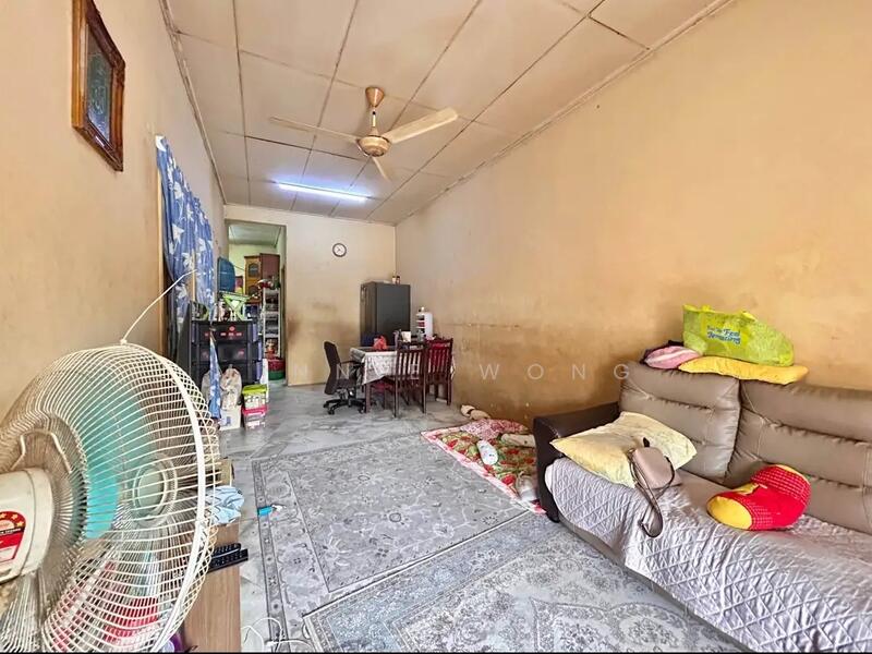 Bandar Baru Sungai Buaya untuk Untuk Dijual - RM 250,000, Feb 2026 - Living Room - PropertyGuru.com.my