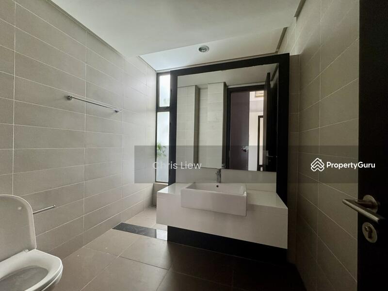 Terraced House for Sale in Medini (Iskandar Puteri (Nusajaya)) - Chris Liew - Bathroom - PropertyGuru.com.my