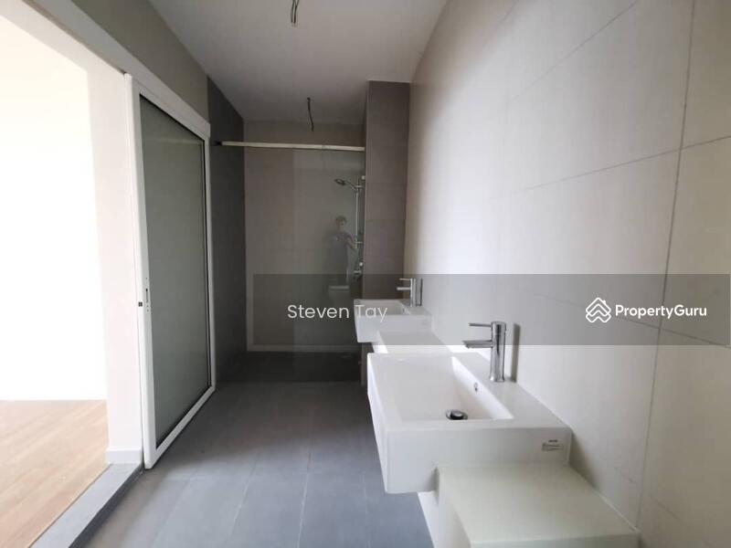 Kondominium untuk Dijual di Casa Green Condominium - Steven Tay - Bathroom - PropertyGuru.com.my