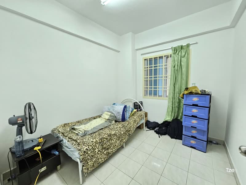 Pangsapuri untuk Dijual di Permas Ville Apartment - Lim Tze Jie - PropertyGuru.com.my
