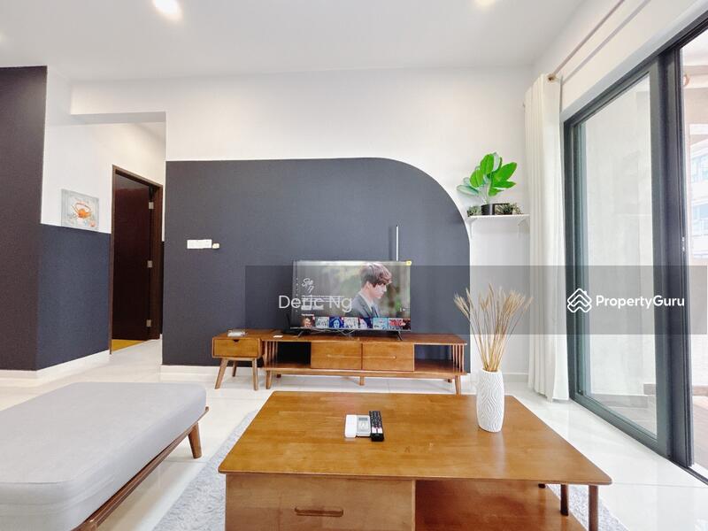 Kondominium untuk Dijual di Royal Strand @ Country Garden Danga Bay - Deric Ng - Living Room - PropertyGuru.com.my