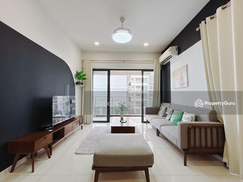 Kondominium untuk Dijual di Royal Strand @ Country Garden Danga Bay - Deric Ng - Living Room - PropertyGuru.com.my
